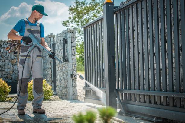 Best Gutter Cleaning  in Simi Valley, CA